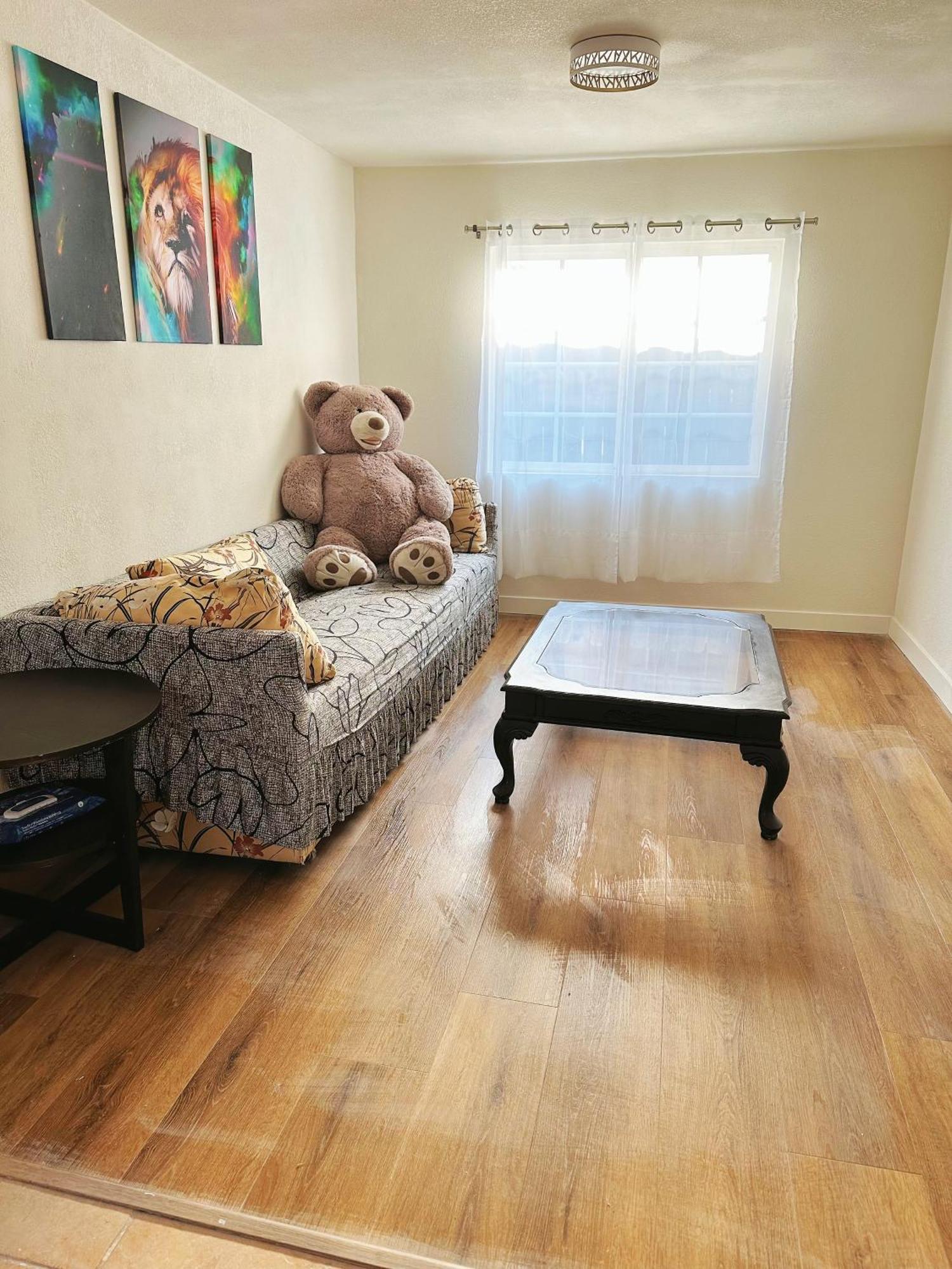 New Renovated Room With Shared Bathroom 哈仙达岗 外观 照片